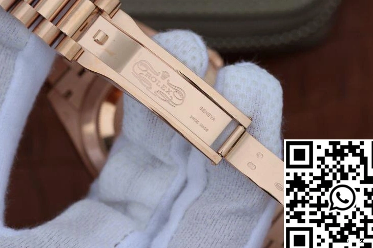 Factory Date Day Brown Rolex 40mm Dial 228235 EW 0501
